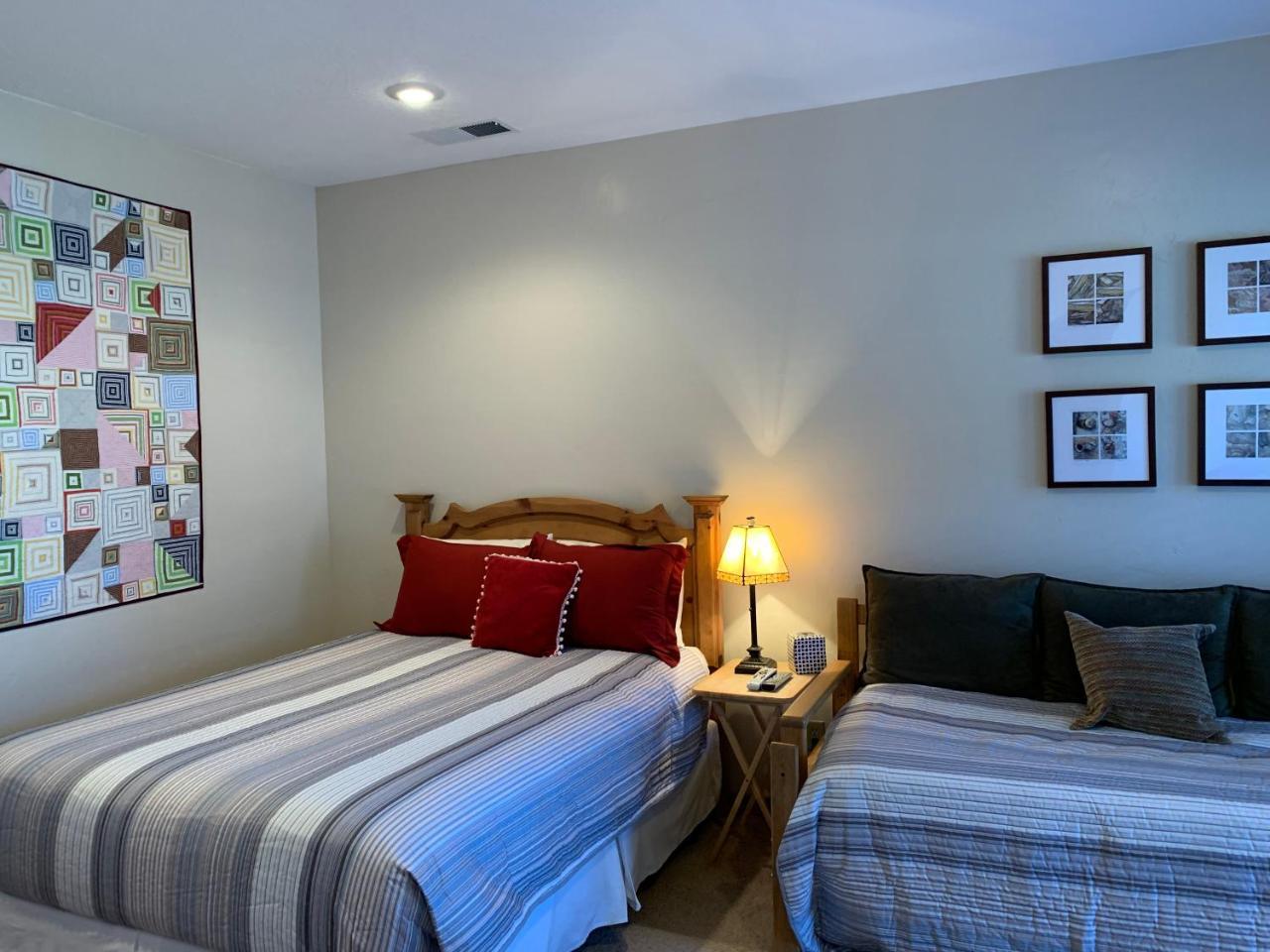 Slot Canyons Inn Bed & Breakfast إيسكالانتي المظهر الخارجي الصورة